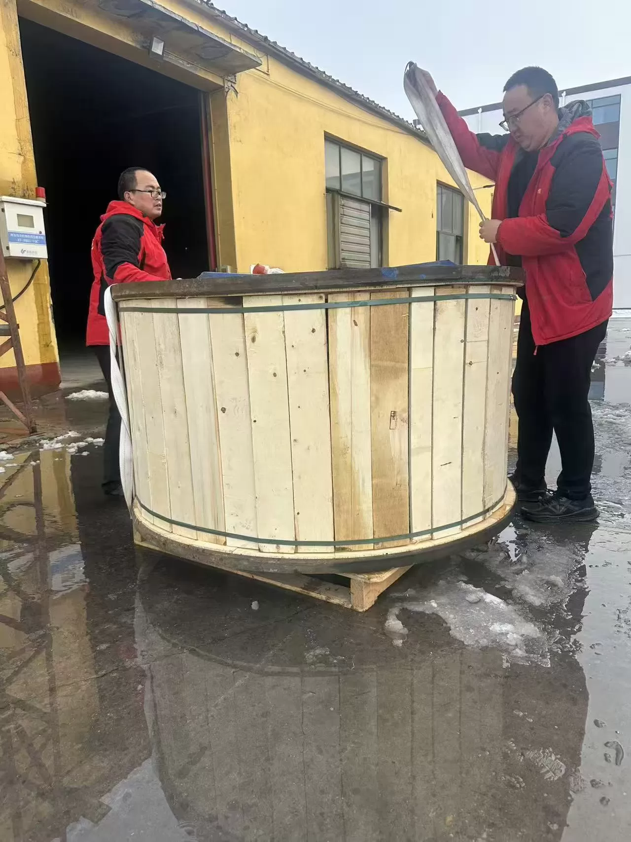 H07RN-F Cable Shipment on Wooden Drums – Safe Packaging for Heavy-Duty Rubber Cables