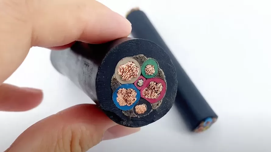 Rubber wire with steel core