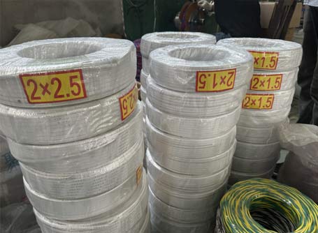 Nikita, the sales manager of Hebei Honglin Cable, reached a cooperation agreement with the American customer Nsikan to sell small wire BVVB to meet its purchasing needs.